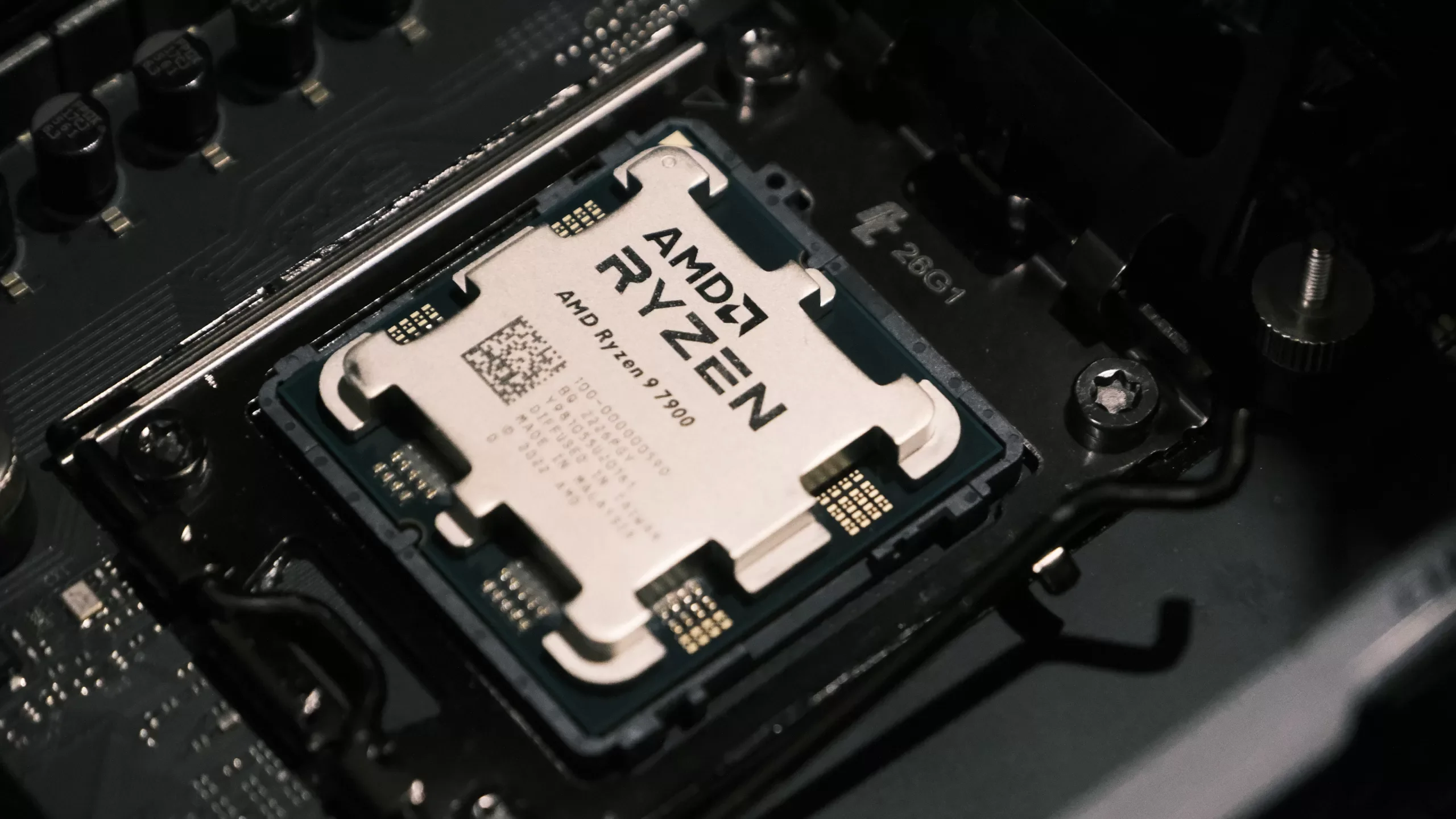 Ryzen 9 7900 (12)