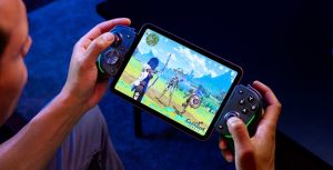 Razer Reveals Kishi Ultra: An All-In-One Gaming Controller