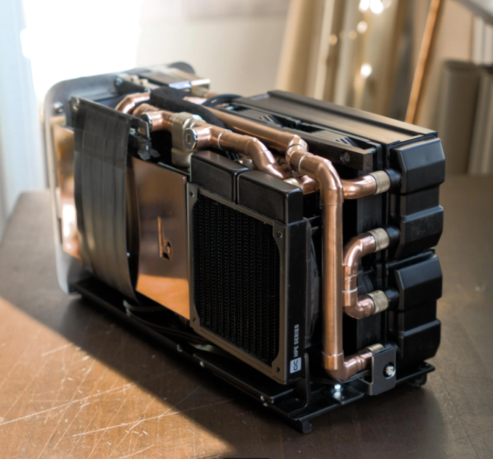 Toaster Computer Case This Custom Gaming PC Looks Like a Toaster, but It’s a Beast ...